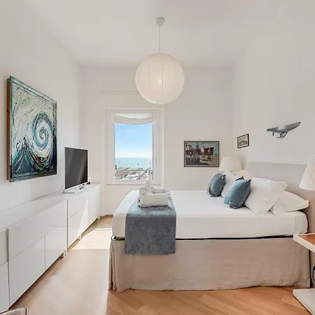 Penthouse Diamond In The Sky With A Sea View Apartman Viareggio