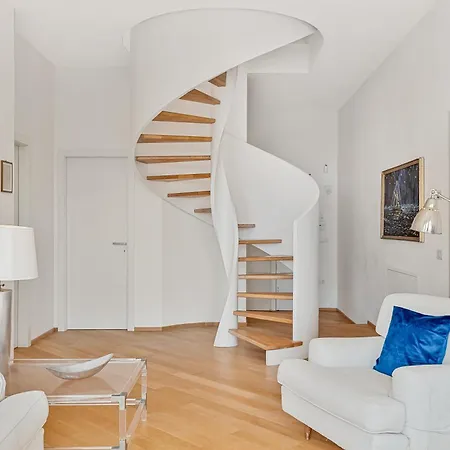 Penthouse Diamond In The Sky With A Sea View Viareggio